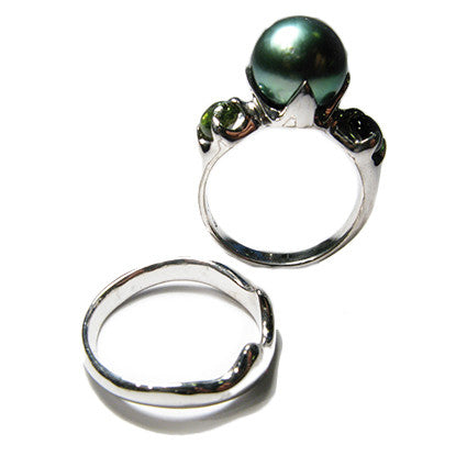 Edwardian Ring & Wedding Band with Tahitian & Green Tourmaline in 18ct White Gold