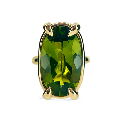 The Rock Ring with Peridot in 9ct Ina Gold