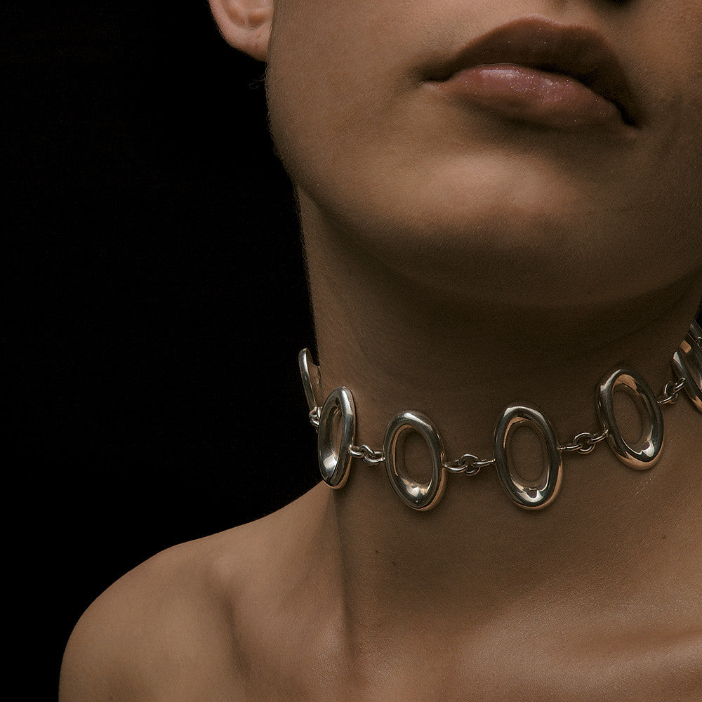 Funnel Choker - pictured in White Gold