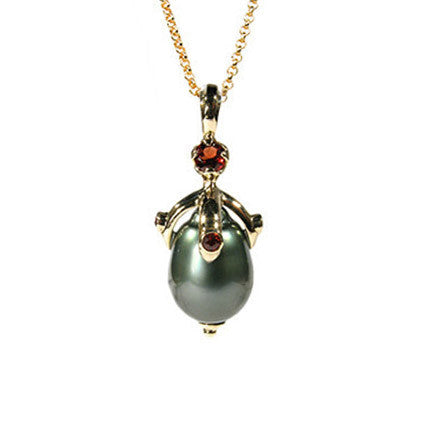 Queen Orb Charm Pendant with Tahitian Pearl & Garnet