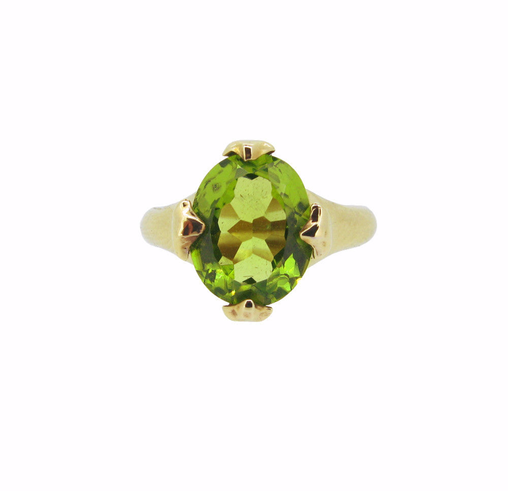 Majesty Ring with Peridot in 9ct Gold