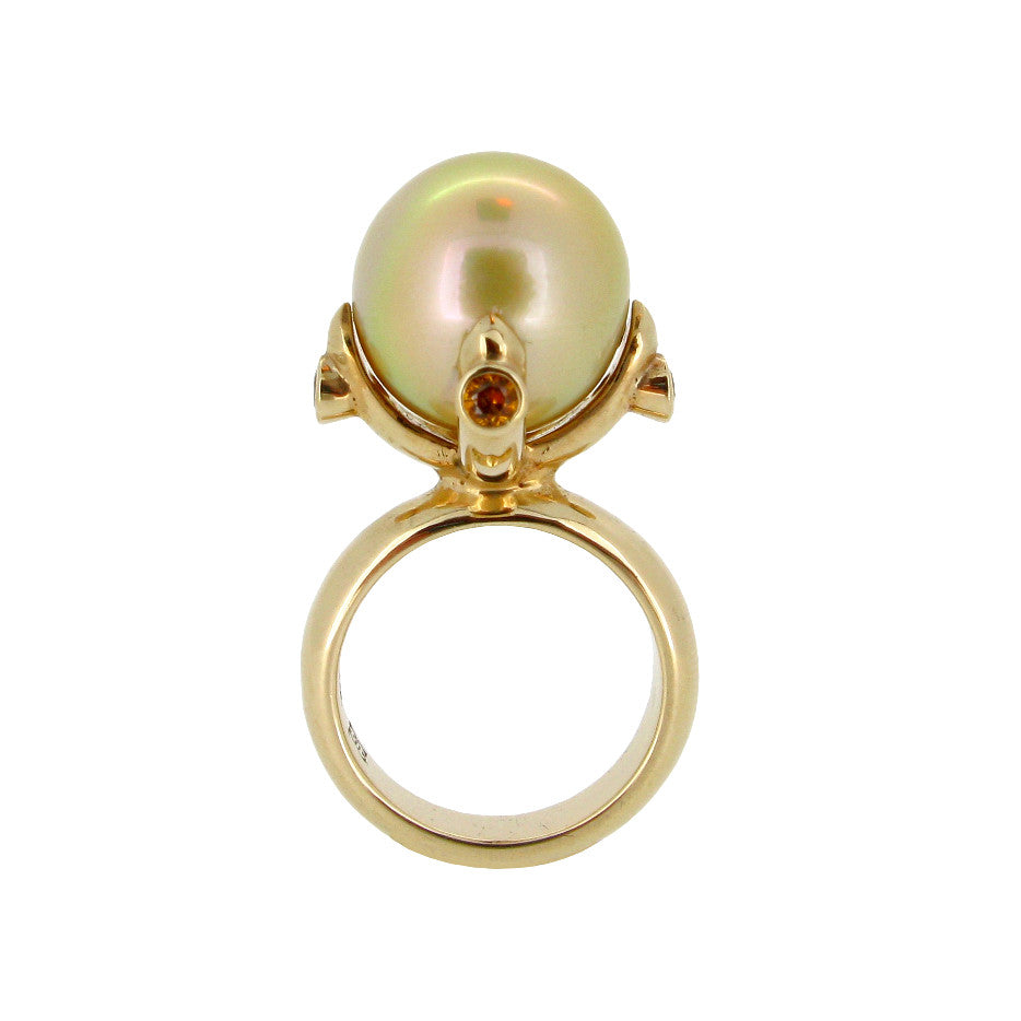 Queen Ring with Gold South Sea Pearl and Golden Sapphires in 9ct Ina Gold