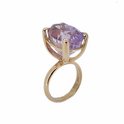 The Rock Ring with Amethyst in 9ct Ina Gold